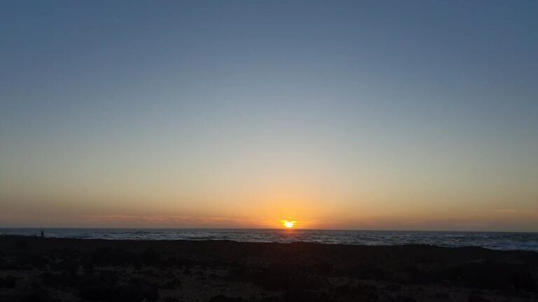 Atardeceres Mágicos en Terrazas Encantadoras