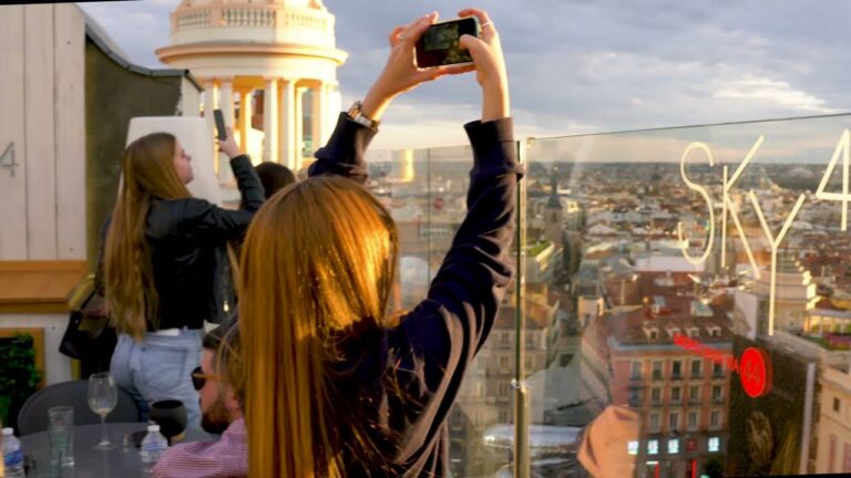 Terrazas con Encanto: Cócteles Exclusivos y Experiencias Únicas